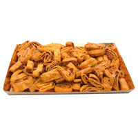 Tipico dolce di Carnevale a forma di tagliatelle. 