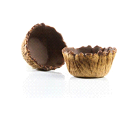 Cestino in cialda ricoperto internamente di cacao. Dimensione: Ø 48 mm - 26 mm. 