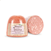 Mortadella di puro suino, calibro 160, forma ovale. Senza glutine, latte, lattosio,
caseinati, glutammato e fosfati aggiunti. Confezionato a metà sottovuoto.
Formato: 2,5 kg -  ct da: 2 pz  - unità di vendita: 1 pz. 