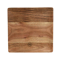 Vassoio da portata in legno di acacia naturale. Misure: 25x25 h. 1,5cm. 