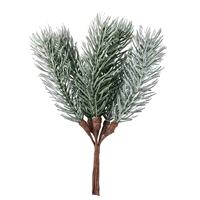 Pick abete innevato decorativo. 