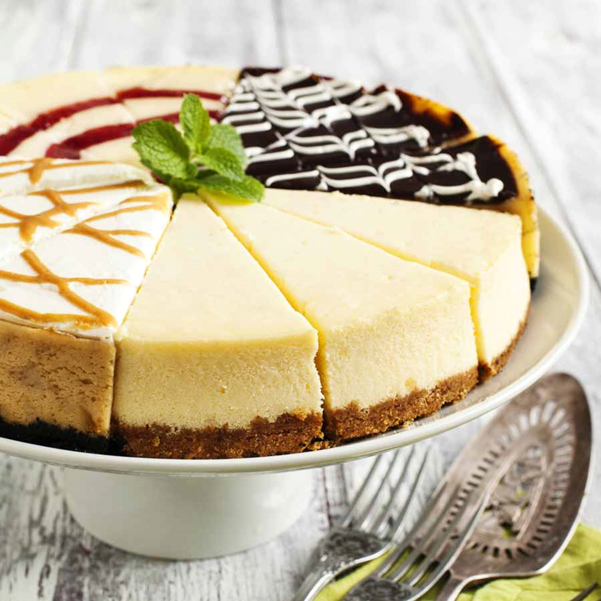 Preparato in polvere per dolci da forno al formaggio. 
Ideale per realizzare creme al formaggio, torte alla ricotta, allo yogurt, etc. Stabilizza l’acqua libera del formaggio evitando l’ebollizione in fase di cottura. 